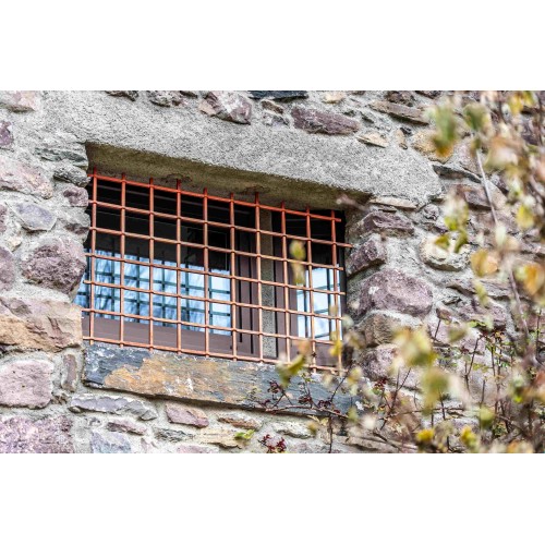 Nuovi serramenti per l'Agricola Ronchello a Gandellino